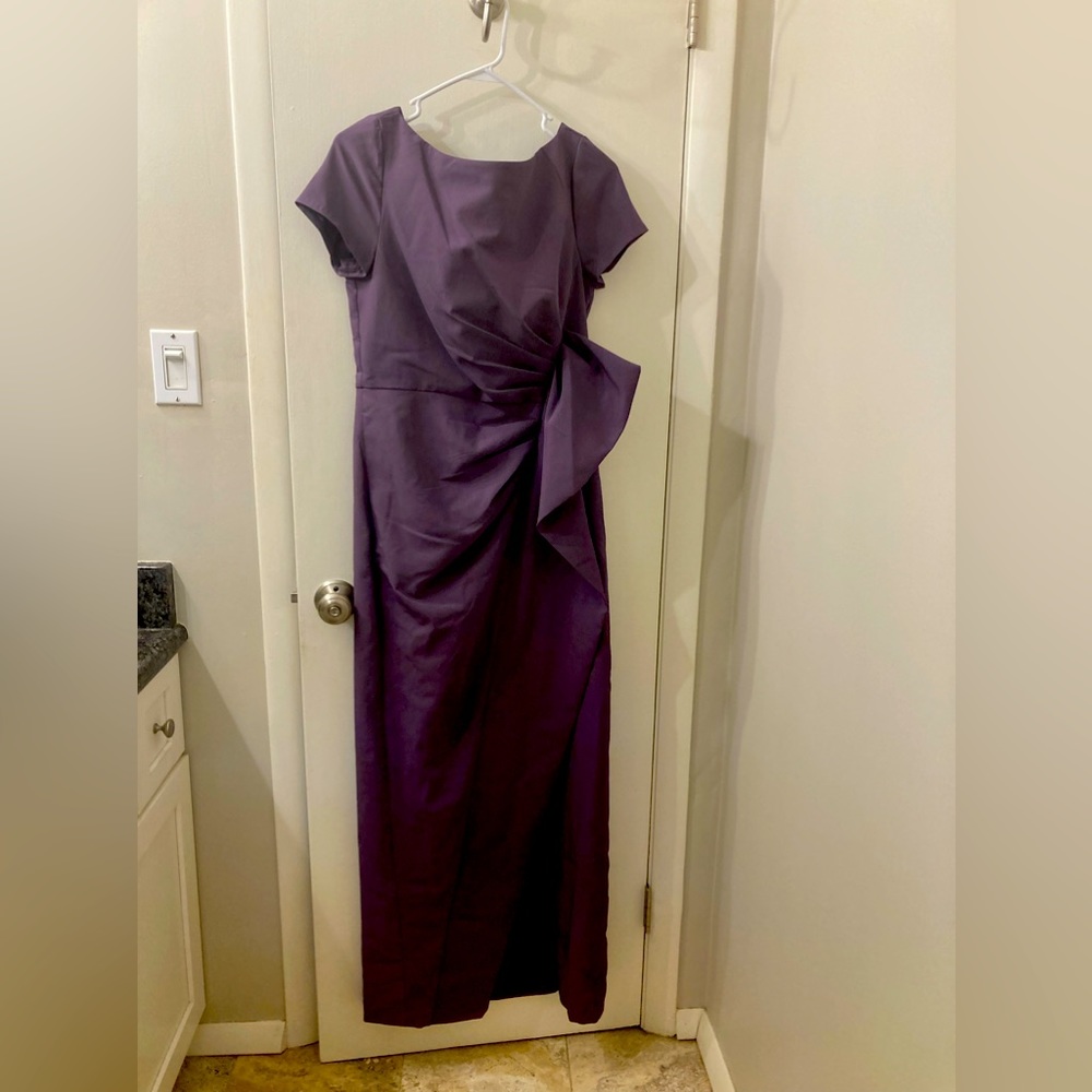 Kay Unger New York Franca Column Gown Sangria Pink Gown